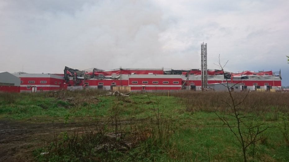 Под Воронежем трудоустроили всех сотрудников сгоревшего распределительного центра «Магнита»