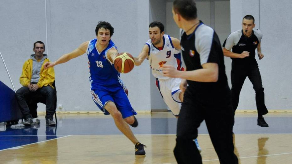 Воронежские баскетболисты выиграли в Тобольске