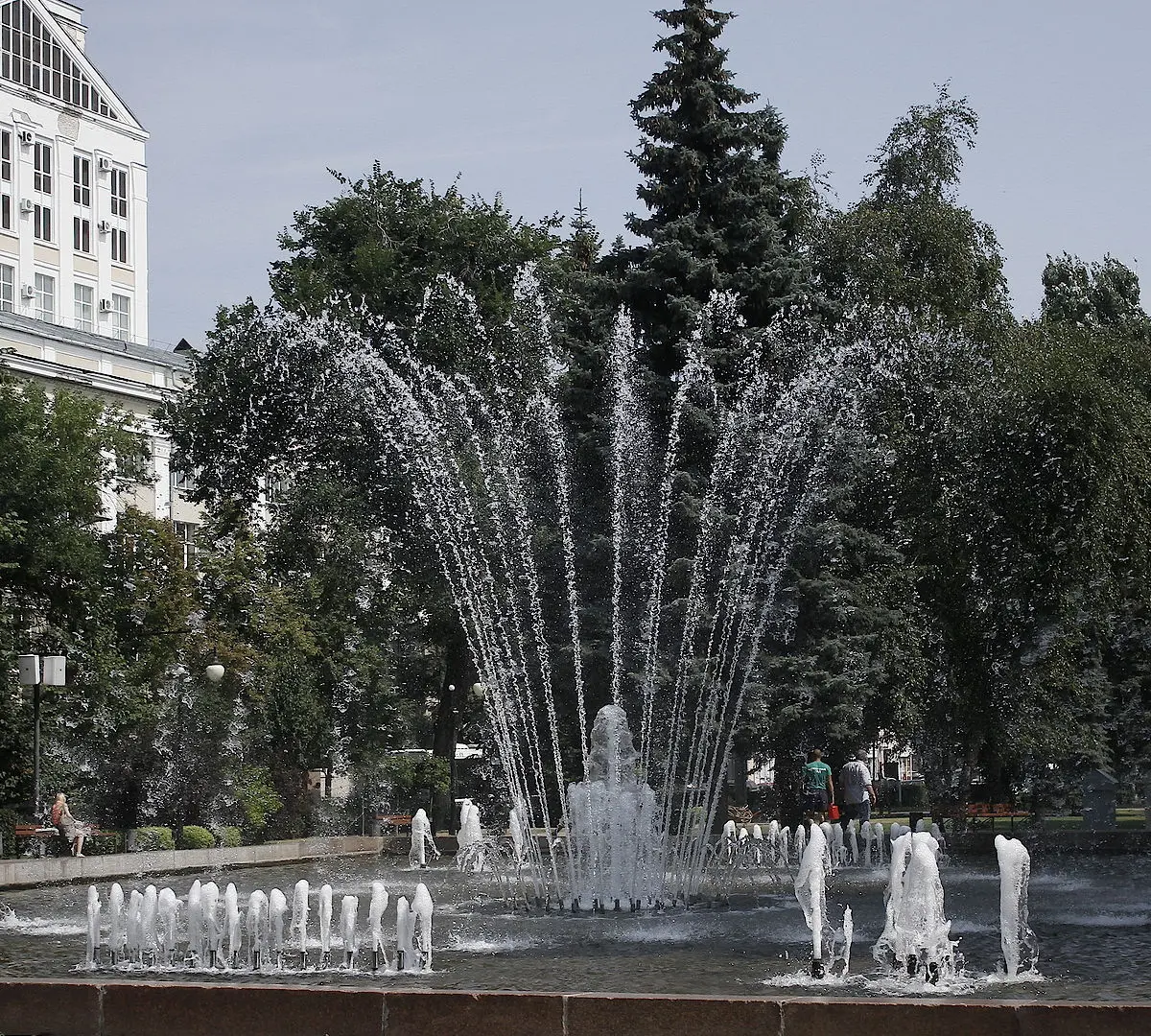 В Воронеже 1 мая запустят фонтаны в Кольцовском сквере и на площади Победы