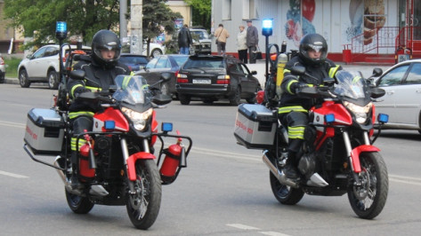 Воронежские спасатели представили группу мотоциклистов экстренного реагирования