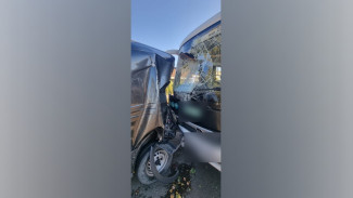 В Воронеже 6 человек пострадали в жестком столкновении автобуса №43 и Ford