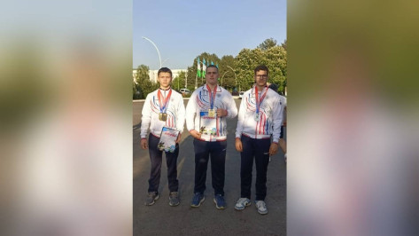 Богучарские гиревики завоевали «золото» и «серебро» на первенстве мира