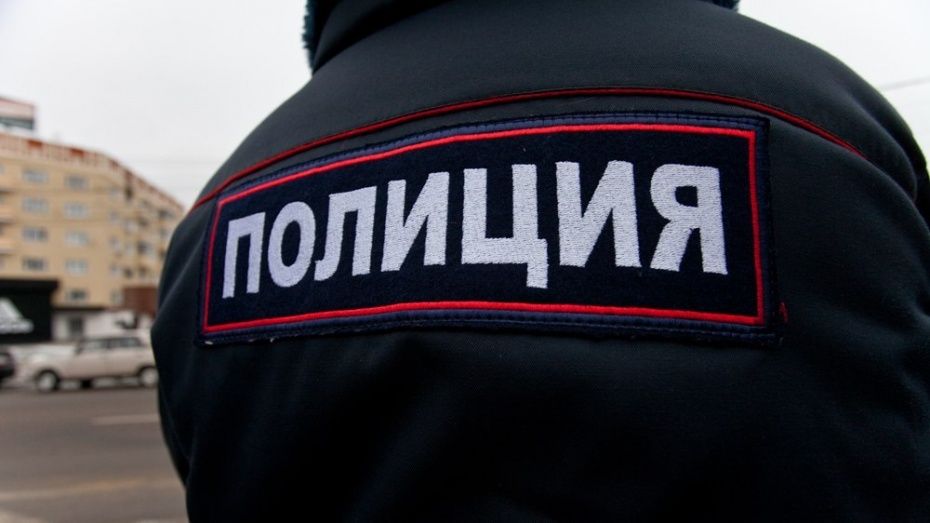 Ольховатские полицейские задержали подозреваемых в квартирной краже