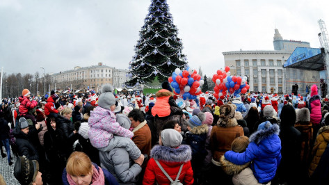 Движение транспорта в центре Воронежа изменится в новогодние праздники