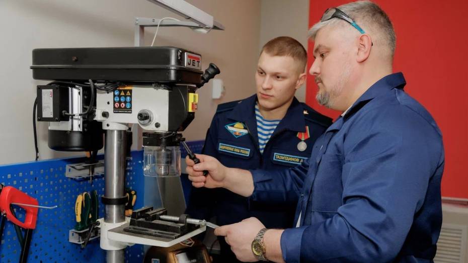 Воронежский участник СВО стал преподавателем в Семилукском политехническом колледже