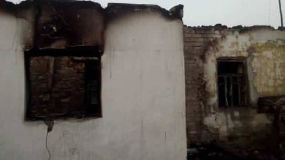 Под Воронежем мужчина сгорел в собственном доме