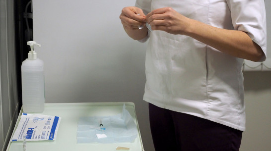 Повторную вакцинацию от коронавируса прошли более 100 тыс жителей Воронежской области