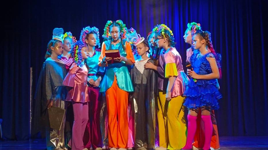 Подростки из Ольховатского района выиграли грант на постановку спектакля