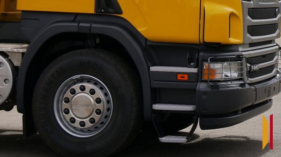 Конфликт между дальнобойщиками под Воронежем закончился поножовщиной