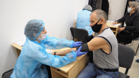 Новая партия вакцин от коронавируса поступила в Воронежскую область