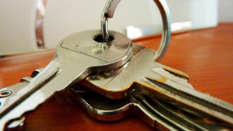 Исследование: при сдаче жилья на длительный срок около половины владельцев опасаются порчи имущества