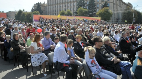 Общественность Воронежа так и не решила, на какую дату лучше перенести День города