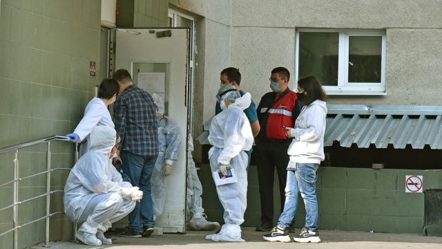 Еще 325 воронежцев заболели коронавирусом