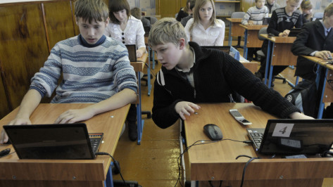 «Ростелеком» проведет цифровизацию школ Воронежской области к весне 2020 года