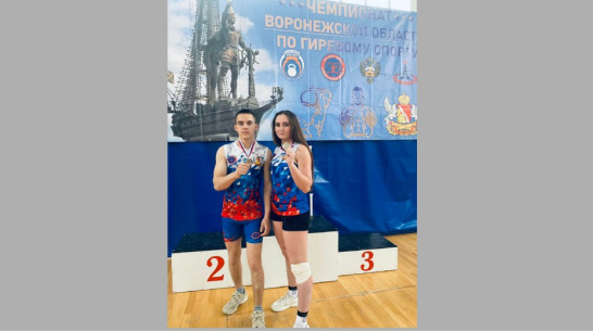 Поворинцы выиграли 2 «золота» на чемпионате области по гиревому спорту