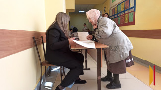 В Лисках на выборах в Госдуму проголосовала 85-летняя горожанка