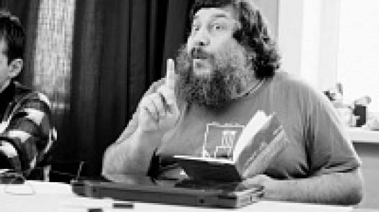 Вместо Тима Собакина в Воронеже выступит поэт Герман Лукомников