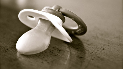 В Воронежской области простились с утонувшим 9-месячным мальчиком