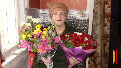 «Зачем-то я нужна на этой земле»: Александра Алексеева из Новохоперского района отметила вековой юбилей