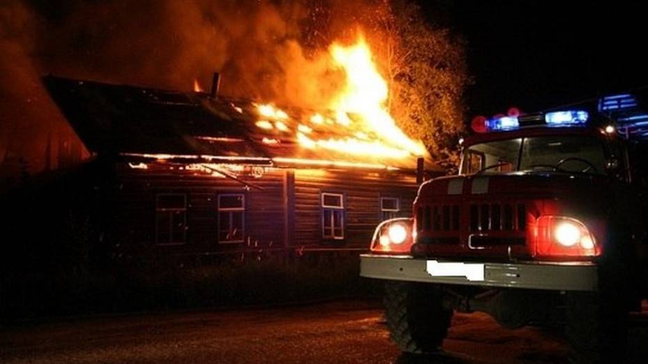  В Новохоперском районе в собственном доме сгорел мужчина