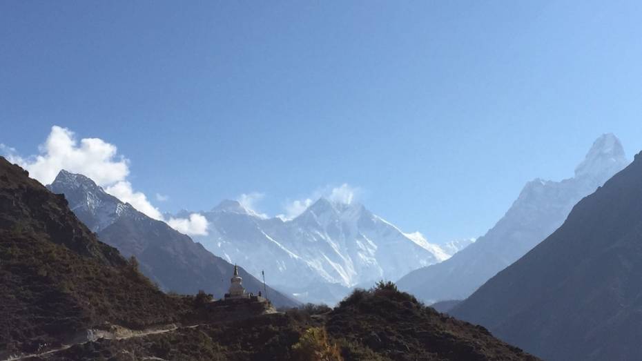Воронежские альпинисты помогли эвакуировать пострадавших в Непале
