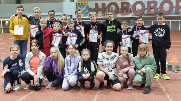 Острогожские атлеты победили на областных соревнованиях в Нововоронеже