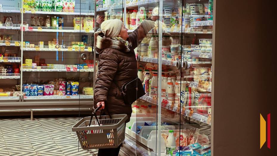 Воронежцам рассказали, что можно купить для новогоднего стола в ноябре