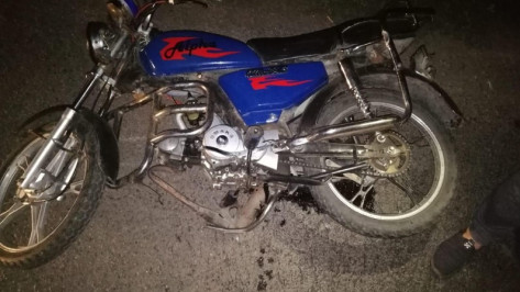 В ДТП с 2 мотоциклами в Воронежской области один из водителей погиб