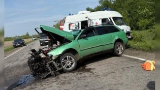 В Воронежской области умерла 71-летняя женщина, пострадавшая в ДТП с Audi A4 и «Нивой»