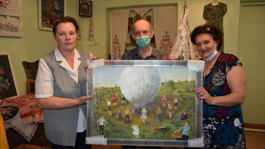 Московская художница подарила поворинской школе картину
