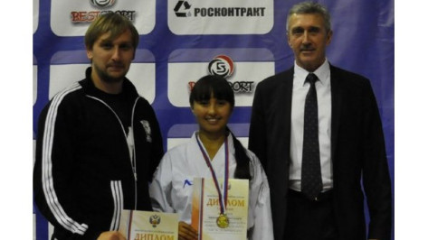 Воронежская спортсменка взяла «золото» на первенстве России по карате
