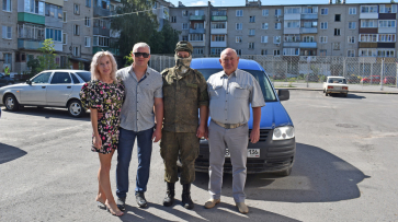 Лискинская семья передала участникам СВО личный автомобиль