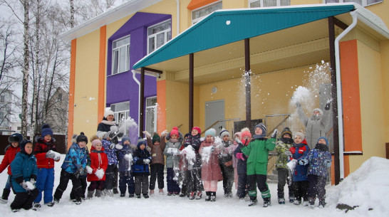 В Каменке после капитального ремонта за 52 млн рублей открыли детский сад «Теремок»