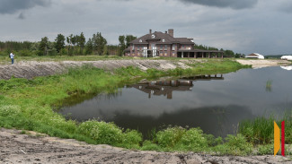 Нарушил экобаланс: за особняк на берегу Усманки минприроды пытается взыскать с воронежской бизнес-леди 309 млн рублей