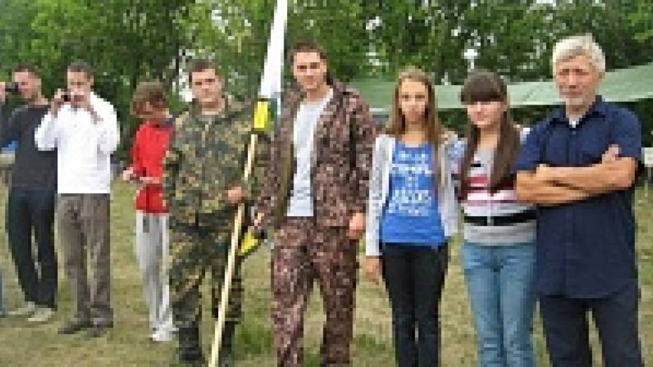 Российский Союз ветеранов наградил репьевских поисковиков