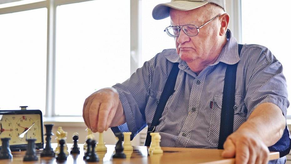 Бутурлиновец стал серебряным призером межрайонного шахматного турнира