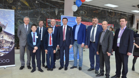 Воронежский опорный университет провел День ракетно-космической техники и технологии