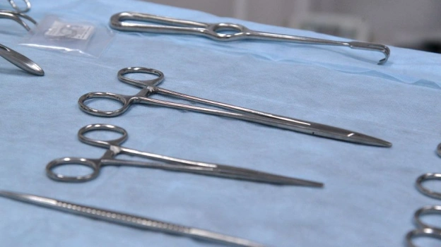 Воронежские хирурги провели уникальную операцию на позвоночнике