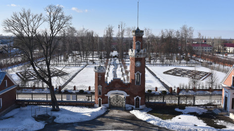 Все 9 залов на цоколе дворца Ольденбургских под Воронежем откроются после реставрации