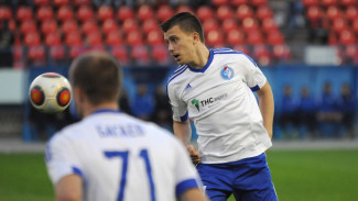 Хавбек воронежского «Факела» Виктор Свежов: «Мечтаю вернуться в Премьер-лигу»