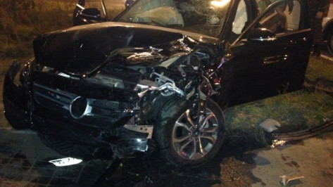 При столкновении Mercedes-Benz и Chevrolet в Северном микрорайоне погиб воронежец 