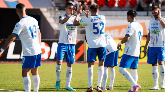 «Ожидали, что соперник будет злым»: тренер воронежского «Факела» подвел итоги игры с «Енисеем»