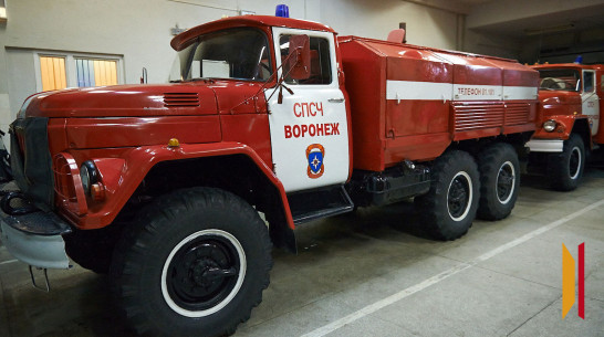 В Воронеже при пожаре в жилом доме пострадала женщина