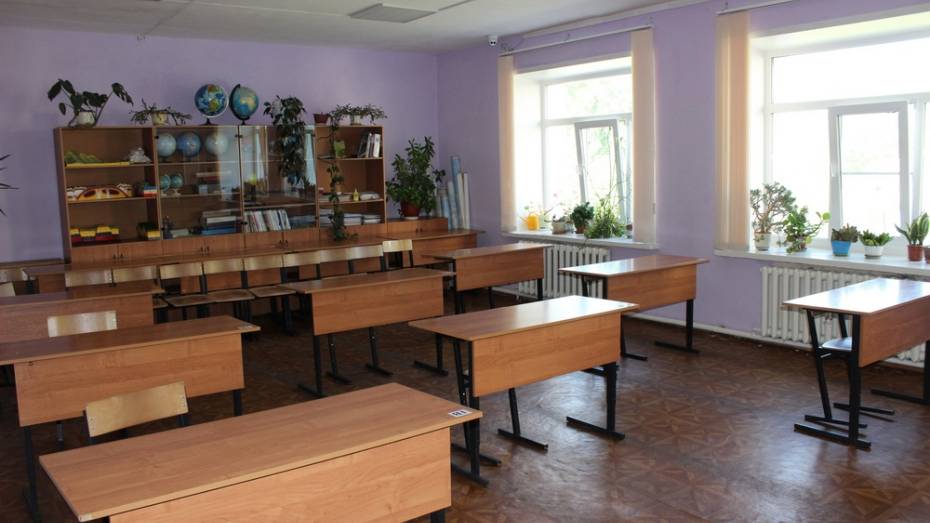 На ремонт школ Хохольского района направят 4,7 млн рублей