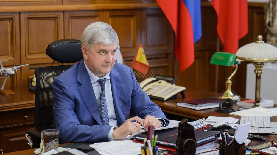 Воронежский губернатор сообщил о запуске второй очереди предприятия по производству полнокомплектных зданий