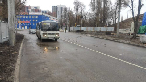 Открыли движение под виадуком на улице 9 Января в Воронеже