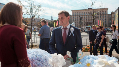 Председатель Воронежской облдумы принял участие в акции «Белый цветок»