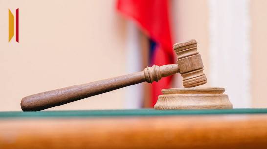 Экс-начальника отдела транспортного обеспечения банка оштрафовали на 300 тыс рублей