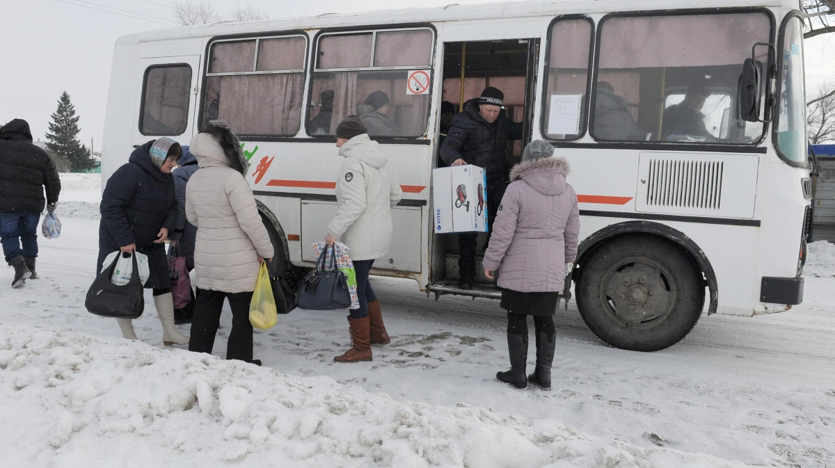 Яранск автостанция. Автовокзал Мещовск.