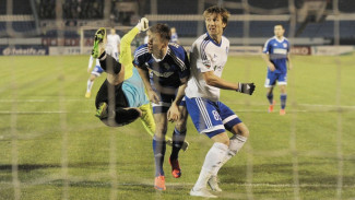 Два форварда воронежского «Факела» попали в список лучших игроков октября